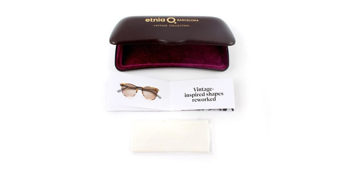 FlightSunglasses Etnia Barcelona Le Marais Sun Sunglasses 7 FlightSunglasses Etnia Barcelona Le Marais Sun Sunglasses - Image 5